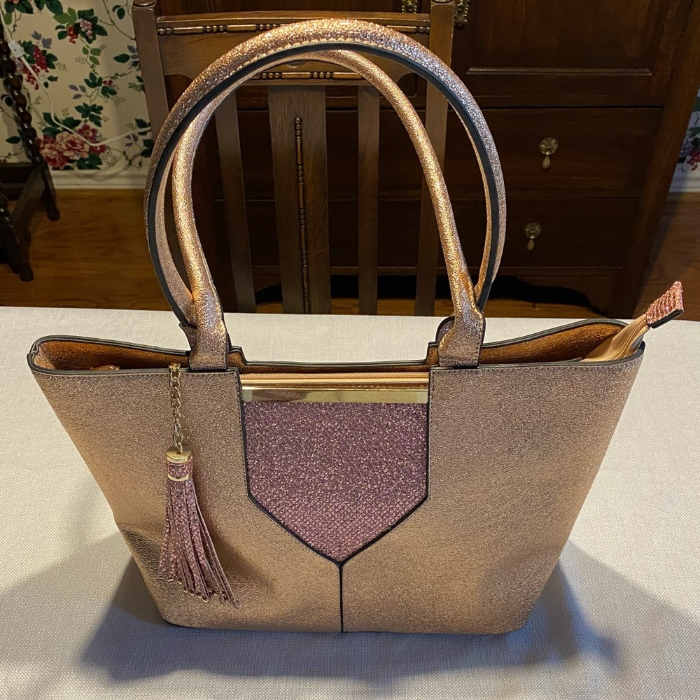 Rose gold sparkle tote-style purse. Never been used